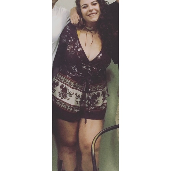 Francesca’s purple backless romper - Picture 5 of 5